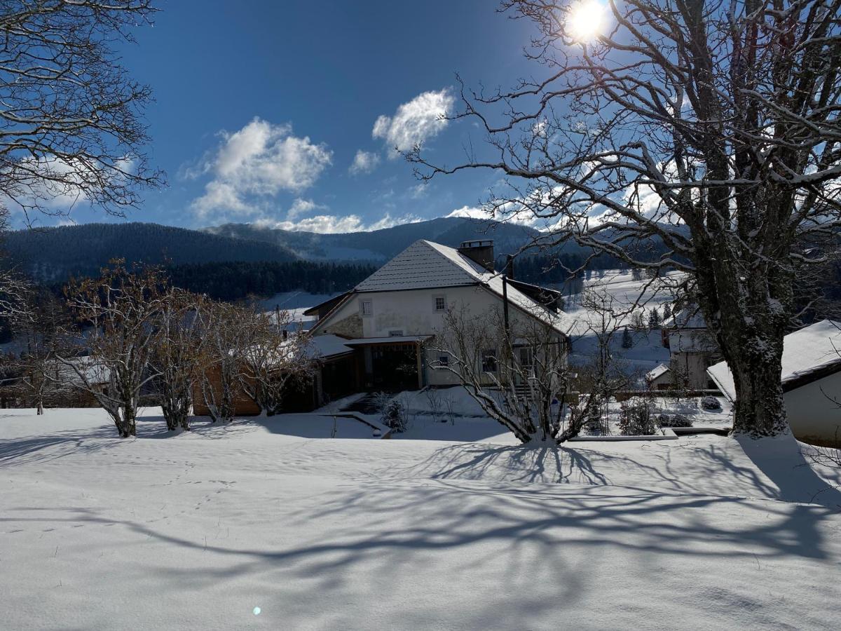 Jurabelle Bed & Breakfast La Côte-aux-Fées Dış mekan fotoğraf