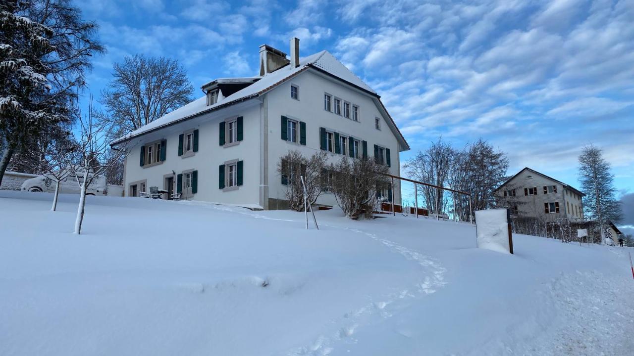 Jurabelle Bed & Breakfast La Côte-aux-Fées Dış mekan fotoğraf