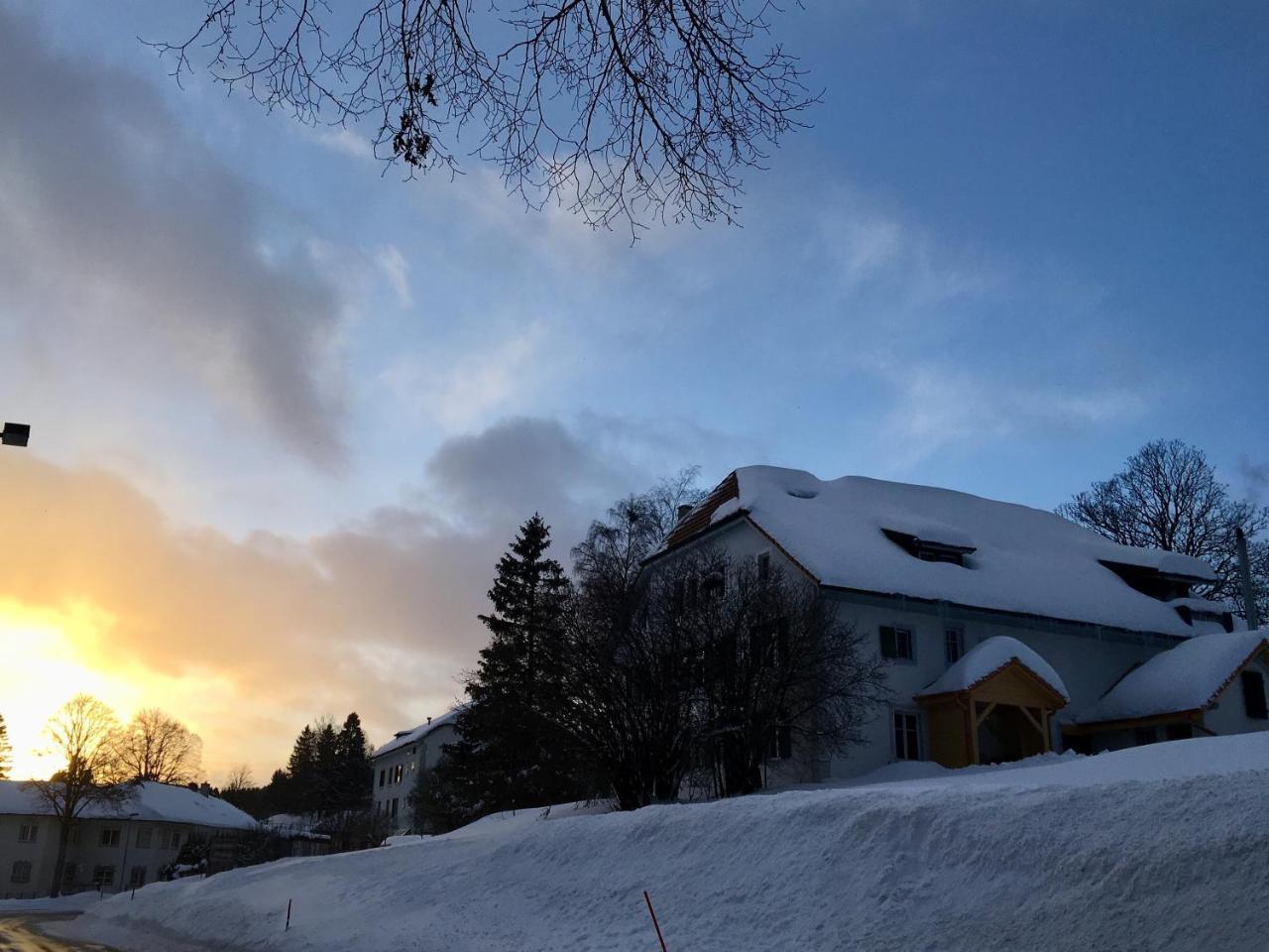 Jurabelle Bed & Breakfast La Côte-aux-Fées Dış mekan fotoğraf